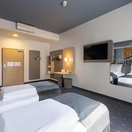 B&B Hotel Schweinfurt-City Dış mekan fotoğraf