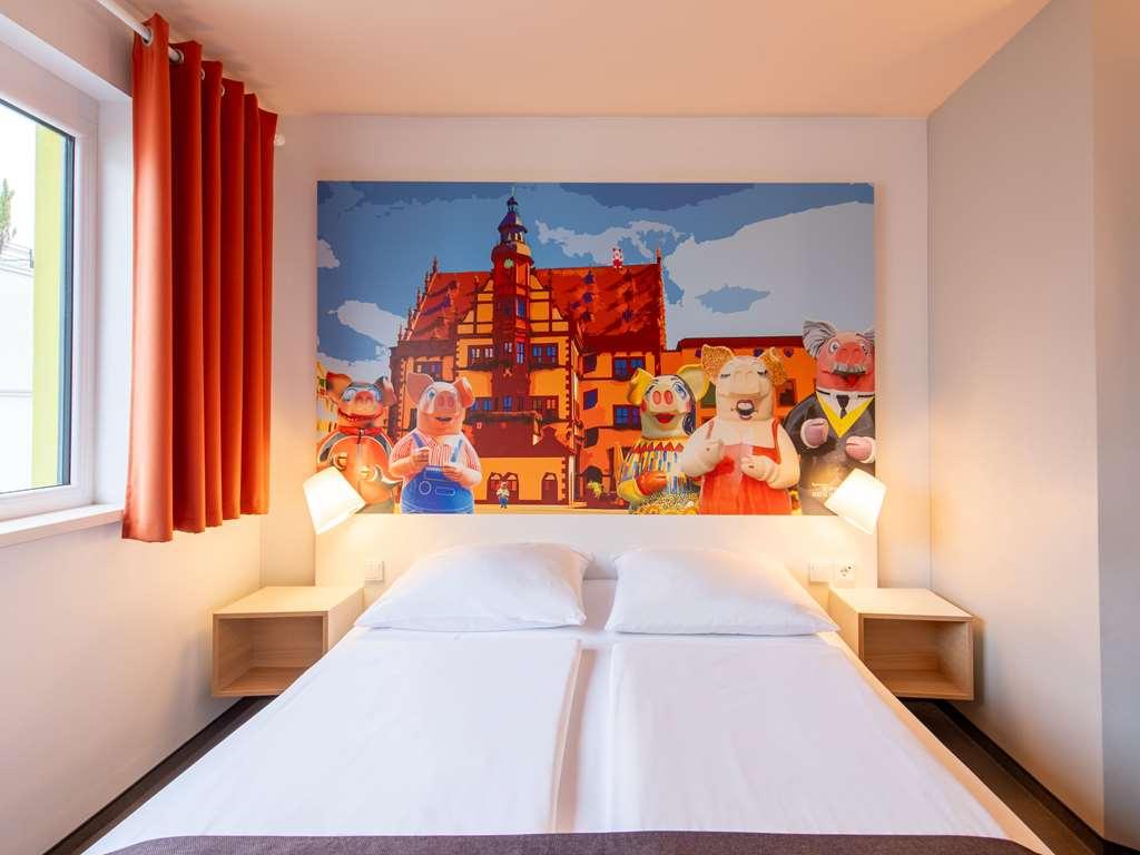 B&B Hotel Schweinfurt-City Oda fotoğraf